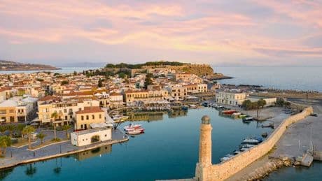 Brits in Greece urged to activate phone setting after 6.1 magnitude earthquake and tsunami warning