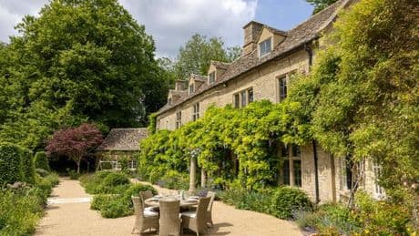 Hidden reality of Omaze prize draws as expert issues warning to mansion's new owner