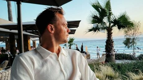 Der letzte Urlaub vor dem Ja - Hier träumt Neuer schon von Traumhochzeit
