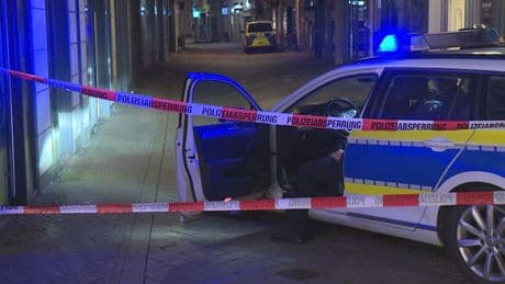 Mehrere Verletzte - Polizist erschießt Disco-Angreifer