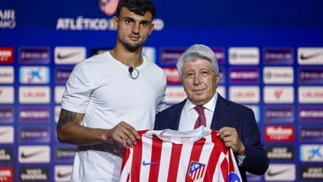 Enrique Cerezo llama &quot;paralímpico&quot; a su nuevo jugador