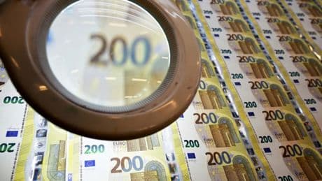 Wegner pocht auf Ausgleich für Steuersenkungen - Zweifel an Deutschlandticket