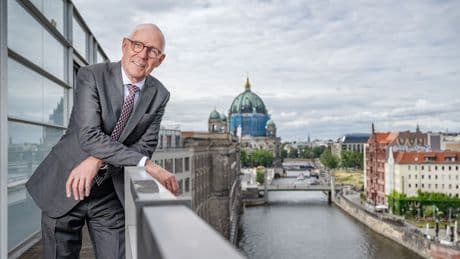 Vorschlag vom DIHK-Chef - Diesen Feiertag würde Mister Wirtschaft streichen