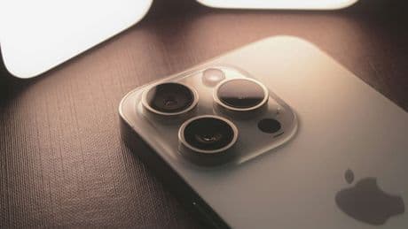 Soldes Carrefour : l'iPhone 16 Pro Max profite d'une offre que personne n'a vu venir