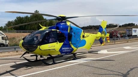 Un muerto y cuatro heridos, tres de ellos niños, tras caer un coche desde siete metros de altura en Beleña