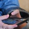 "Éteins ton smartphone, le monde s'allume" : une consultation unique dans le Loiret pour combattre l'addiction des ados aux écrans