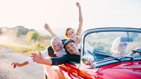 Mit 50, 100 oder 200 Euro - Im Alter Millionär sein? So klappt‘s