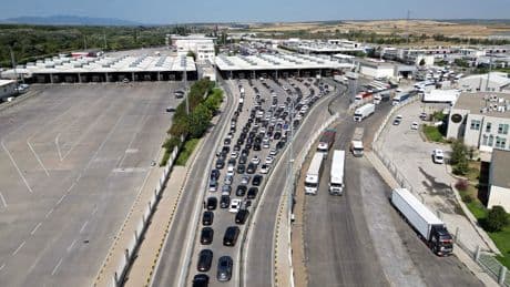 Kapıkule'de araç çıkış süresi, 2 saatten 39 dakikaya düştü