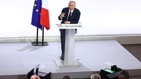 French Prime Minister Calls Special Parliamentary Session to Address Ballooning Debt