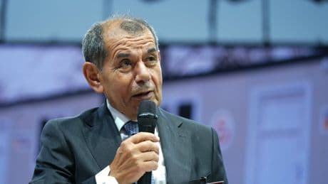Galatasaray Başkanı Dursun Özbek açıkladı! Victor Osimhen kalıyor mu?