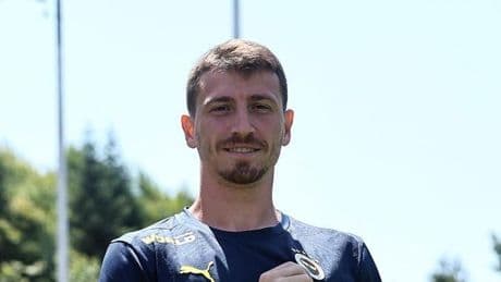 Mert Hakan Yandaş’tan açıklama geldi! Sezonu kapattı mı?