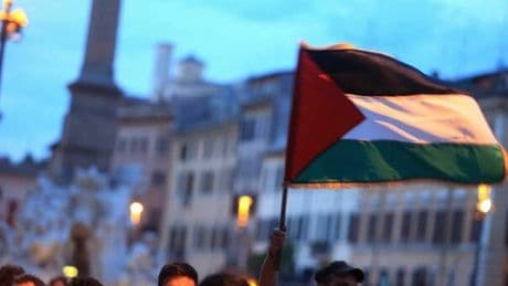 Palestina, quali Paesi l'hanno riconosciuta (e quali la riconosceranno) come Stato? Dalla Francia alla Gran Bretagna fino all'Italia, le posizioni