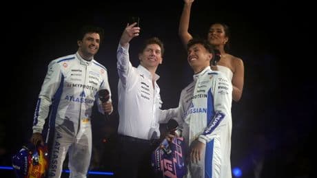 "Hasta 2028". Los planes de Williams y la aportación sin recompensa (por ahora) de Sainz