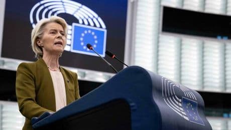 Von der Leyen: «Costruiremo muro di droni con Kiev. Sospendere parte accordo Ue-Israele: sanzioni contro ministri estremisti e coloni violenti»