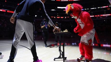 Échecs : pourquoi la pratique de ce jeu améliore les performances des sportifs