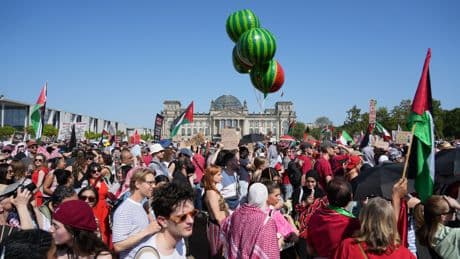 Solidarität mit Gaza | Linke verschiebt Demo: Bis zur letzten Fahne