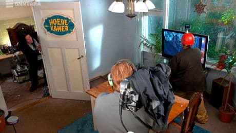 De romance tussen WNL en VVD zorgde voor ongemakkelijke tv, gelukkig bood Raven van Dorst afleiding