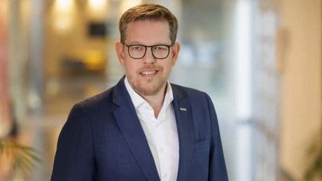 Autobauer: Renault-Interimschef Minto startet mit Gewinnwarnung – Aktie stürzt ab