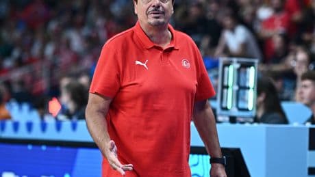 Ergin Ataman "En Değerli Başantrenör" seçildi!