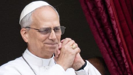 Unter ihnen ist ein Deutscher! - Zwei Kardinäle machten Prevost zum Papst