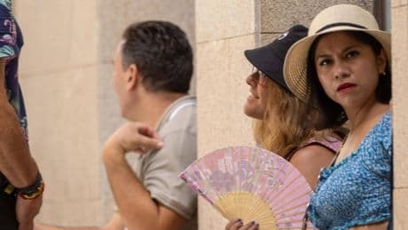¿Por qué los españoles no se suben al cohete de Sánchez?