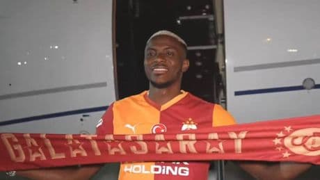 Galatasaray'ın yeni transferi Victor Osimhen İstanbul'da: Çok heyecanlıyım, sevdiğim yere geri geldim