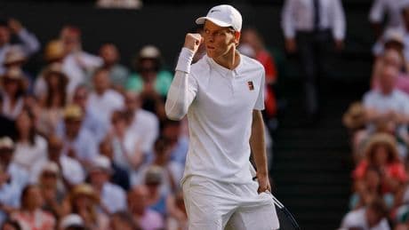 Wimbledon'da Jannik Sinner'den tarihe geçen şampiyonluk