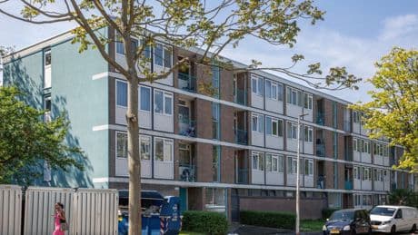 Er is een grens aan wat een buurt kan hebben. Die grens is in deze Rotterdamse buurt bereikt.