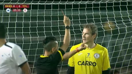 Platzverweis bei All-Star-Turnier - Lehmann macht Kung Fu in Hong Kong