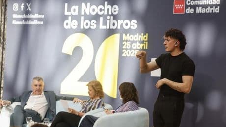 Madrid vive 20 noches en un día durante la 20 edición de la Noche de los Libros con 500 actividades por toda la región