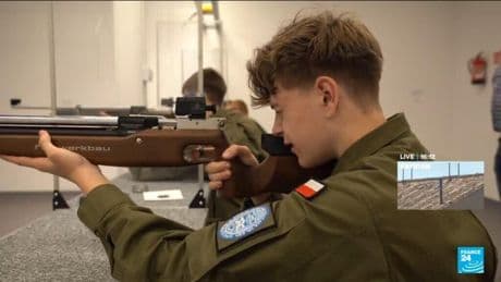 Poland to train 100,000 military volunteers annually by 2027