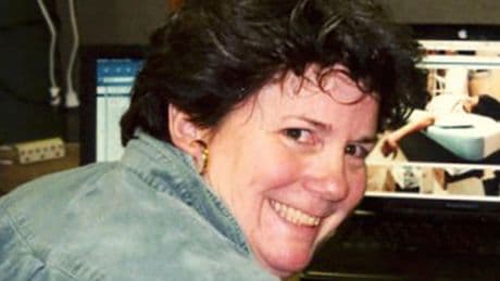Award-winning former AP photographer Jo Ann Steck is remembered for her wit and leadership