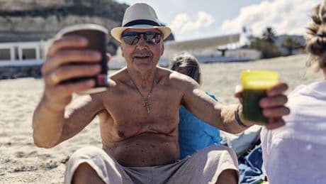 Brits heading to Spain issued warning to avoid £2,500 fine