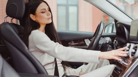 Often-overlooked button on your dashboard can help cool your car more quickly