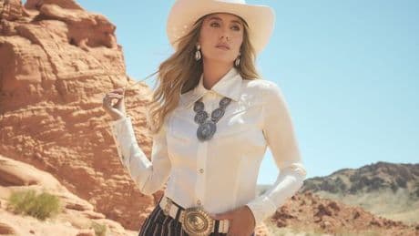 Wrangler launches new autumn-ready cowboycore collection with Yellowstone’s Lainey Wilson