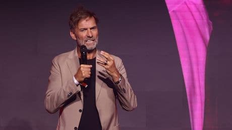 Becker gewinnt Legenden-Award - Die bewegende Klopp-Rede IM VIDEO