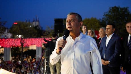 Özgür Özel: İktidar, ormanlarımızı ve milletimizi güvende tutamıyor