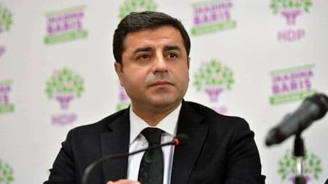Demirtaş'tan 4 maddelik çağrı: Seçilmiş belediye başkanları tahliye edilsin