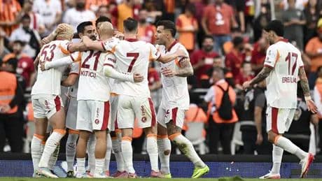 Spor yazarları, Eyüpspor - Galatasaray maçını değerlendirdi: 'Bu futbol Frankfurt’a yetmez'