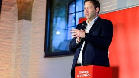 Finanzen: Klingbeil will Schwarzarbeit stärker bekämpfen