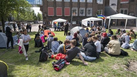UvA geeft groen licht voor overnachting pro-Palestijnse demonstranten in tentenkamp