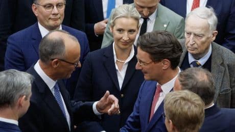 Weidel gratuliert Merz – Merkel fehlt „aus zeitlichen Gründen“ beim zweiten Wahlgang