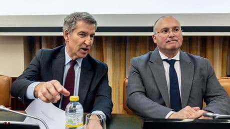 El PP inicia contactos con los grupos para comprobar si mantienen su apoyo a Sánchez