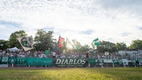 „Für uns ist das ein Unding“ - Traditionsklub geht wegen Anstoßzeit auf Barrikaden