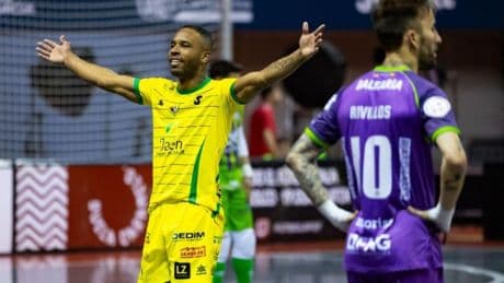 3-2: El Jaén tumba al Palma, tricampeón de la Champions, y jugará la final ante el Inter