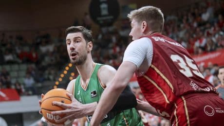 Tomic, imparable: conquista su tercer MVP del mes