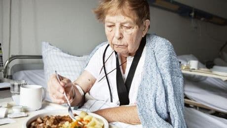 Studie enthüllt erhebliche Defizite bei Krankenhausessen