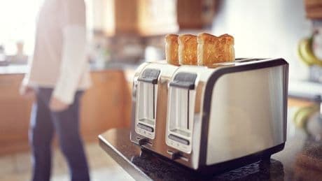 Experts issue warning to households that have certain type of toaster