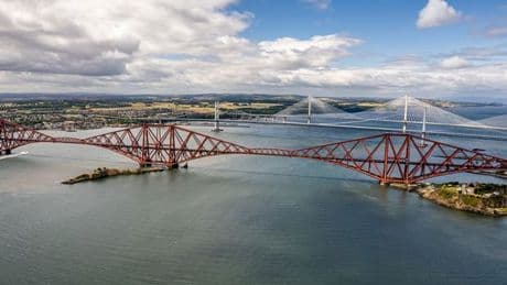 The underwater tunnel that let people walk 1500ft beneath the Firth of Forth
