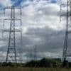 Pylons 'cheapest option' - independent report